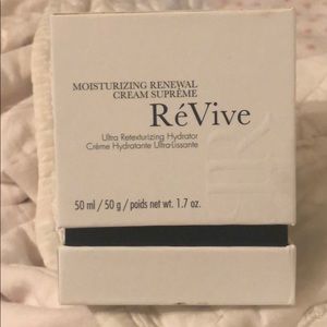 Révive Ultra Retexturizing Hydrator